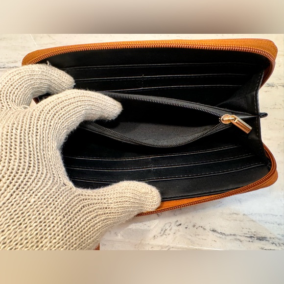 MIA K COLLECTION BROWN ZIPPY WALLET - Picture 9 of 10